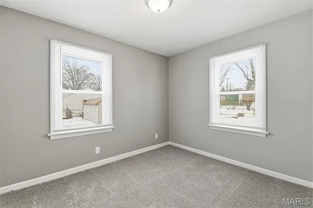 $184,900 | 10753 St Stephen Lane, St. Ann, MO 63074