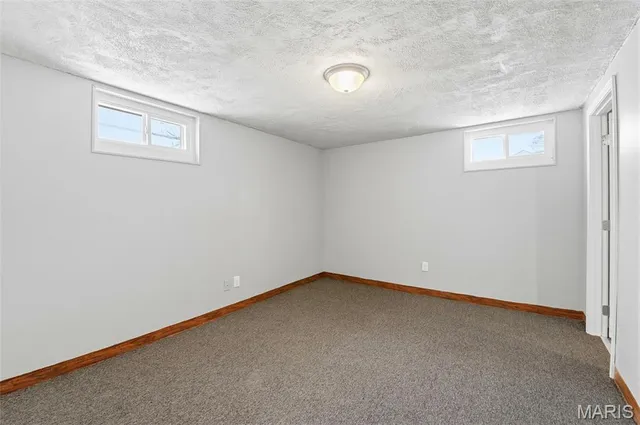 $184,900 | 10753 St Stephen Lane, St. Ann, MO 63074