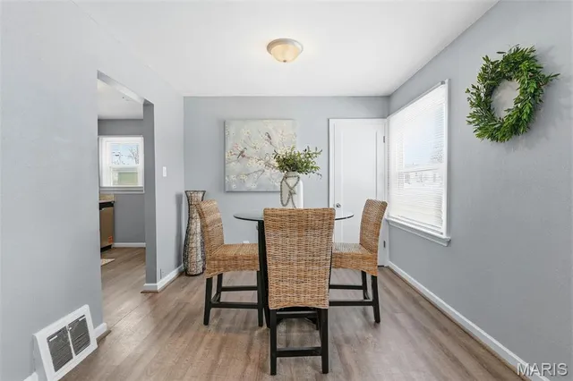 $184,900 | 10753 St Stephen Lane, St. Ann, MO 63074