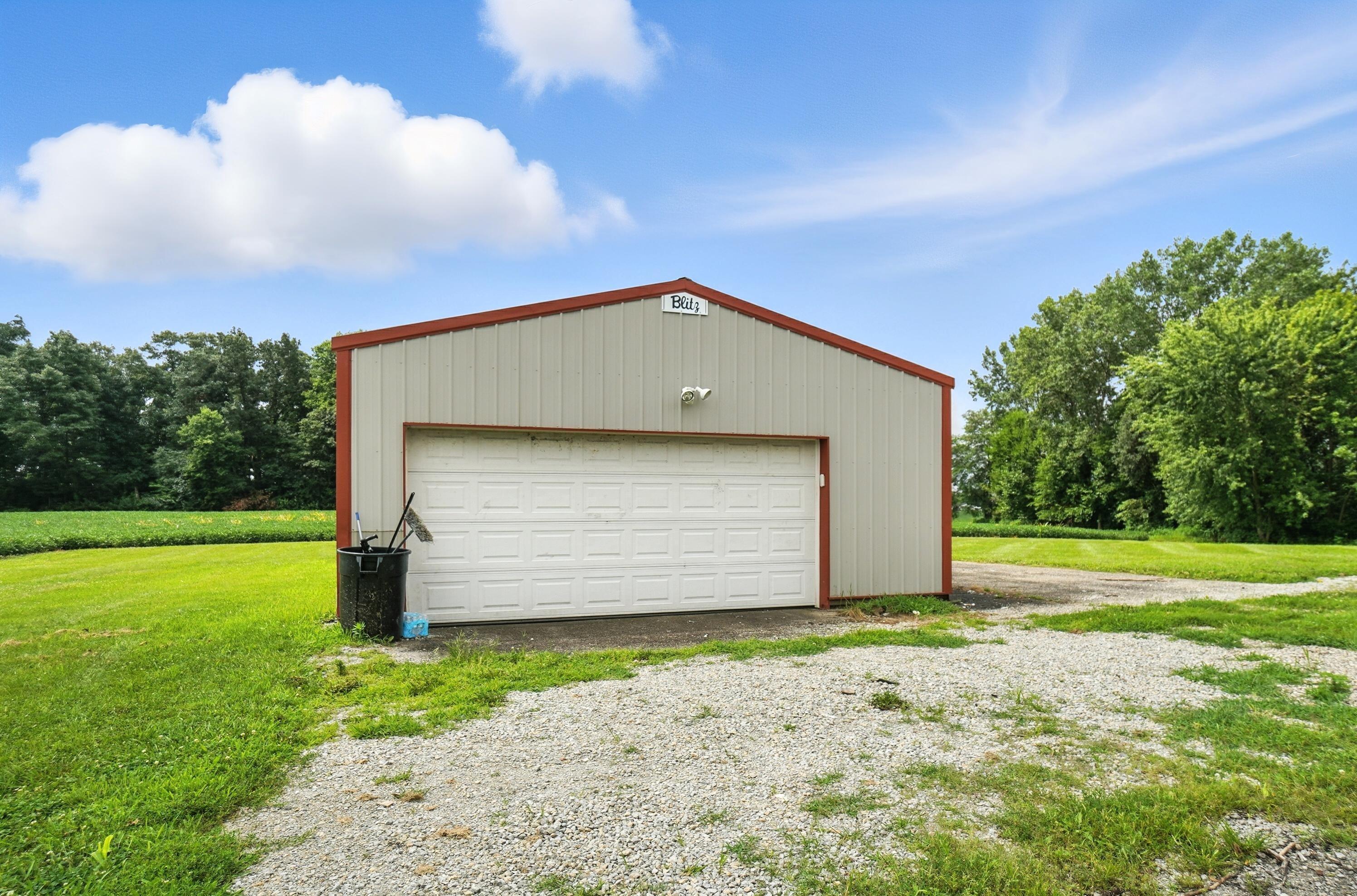 1035 East Possum Road Springfield, OH 45502 - Photo 41 of 44