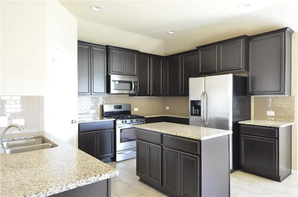 $2,500 | 12105 Harpster Bend, Austin, TX 78717