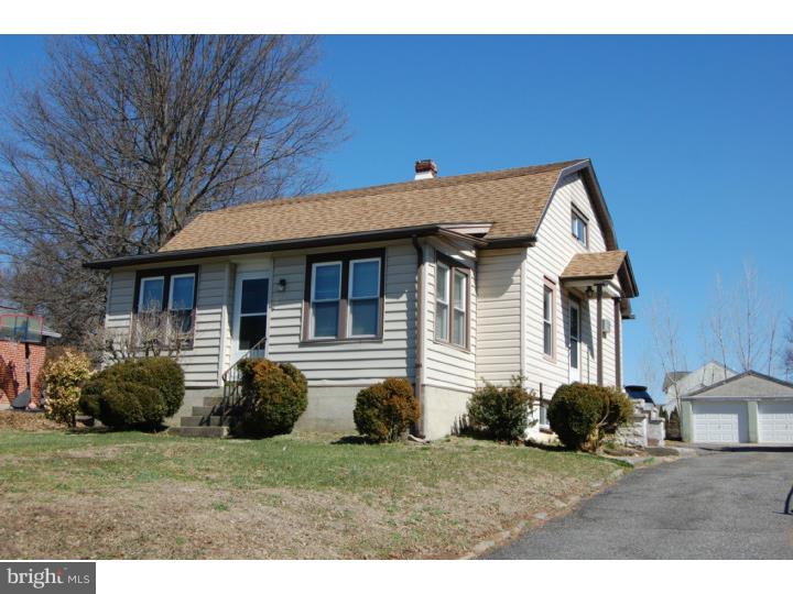 718 Brookhaven Road Wallingford, PA 19086 - Photo 2 of 25 Exterior Front