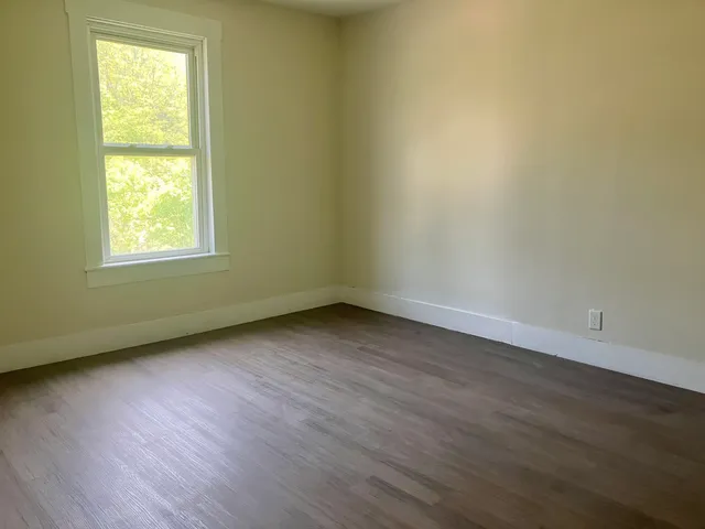 $269,000 | 49 Winter Street, Hardwick, VT 05843