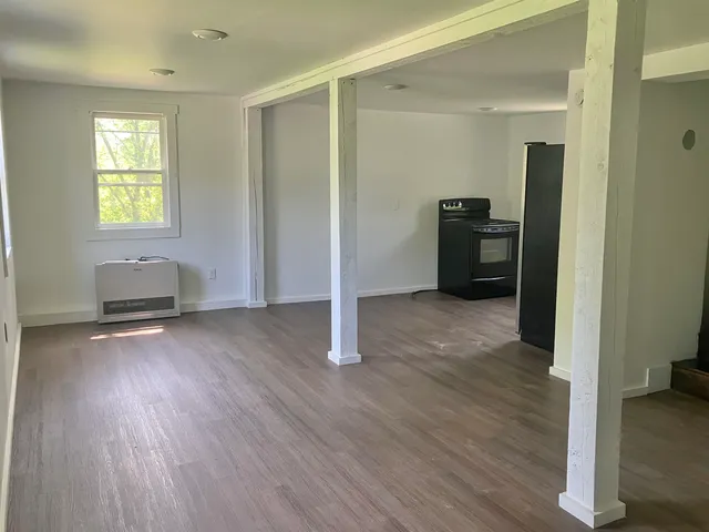 $269,000 | 49 Winter Street, Hardwick, VT 05843