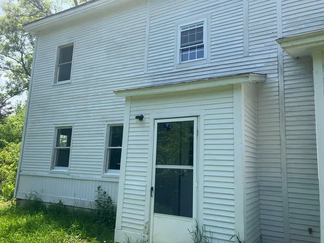 $269,000 | 49 Winter Street, Hardwick, VT 05843