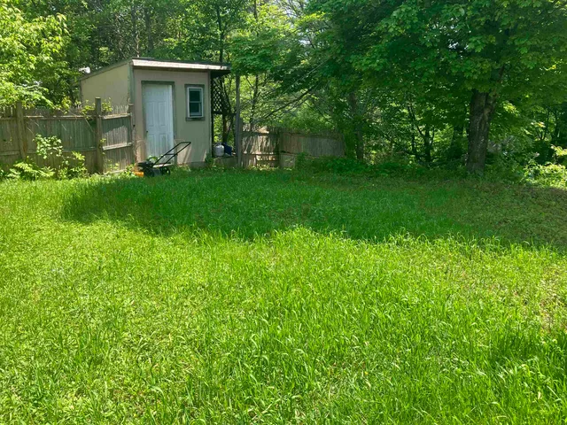 $269,000 | 49 Winter Street, Hardwick, VT 05843