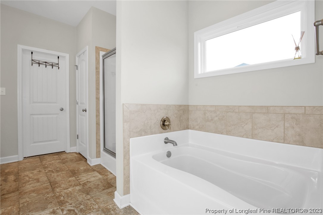 6813 Hunters Den Road Hope Mills, NC 28348 - Photo 19 of 38 Gallery Image 19