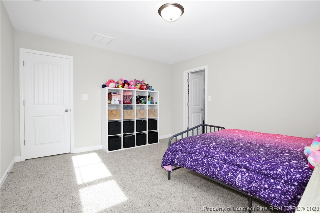 6813 Hunters Den Road Hope Mills, NC 28348 - Photo 27 of 38 Gallery Image 27