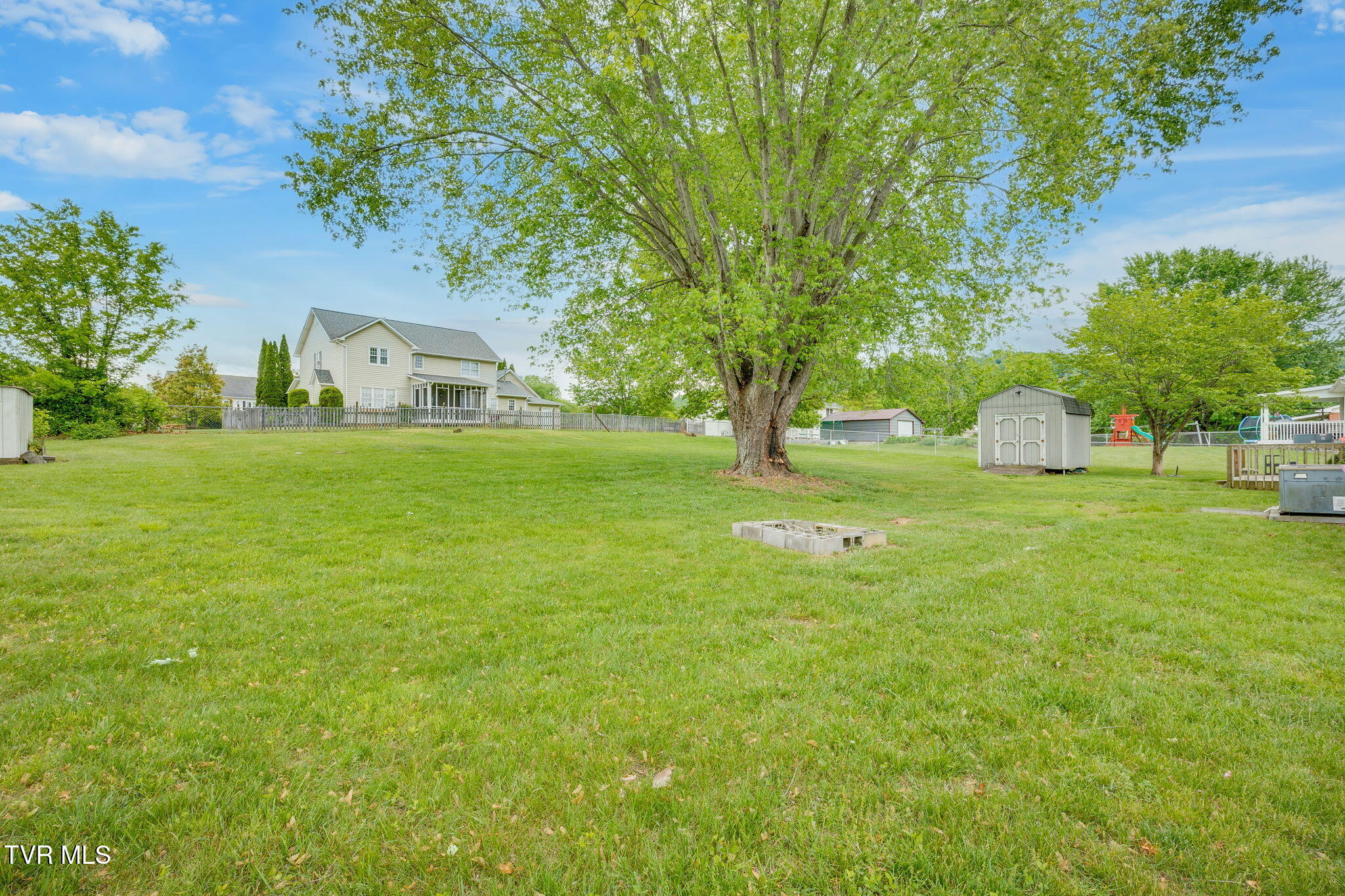 4128 Ranch Road Johnson City, TN 37601 - Photo 22 of 32 026 (2)