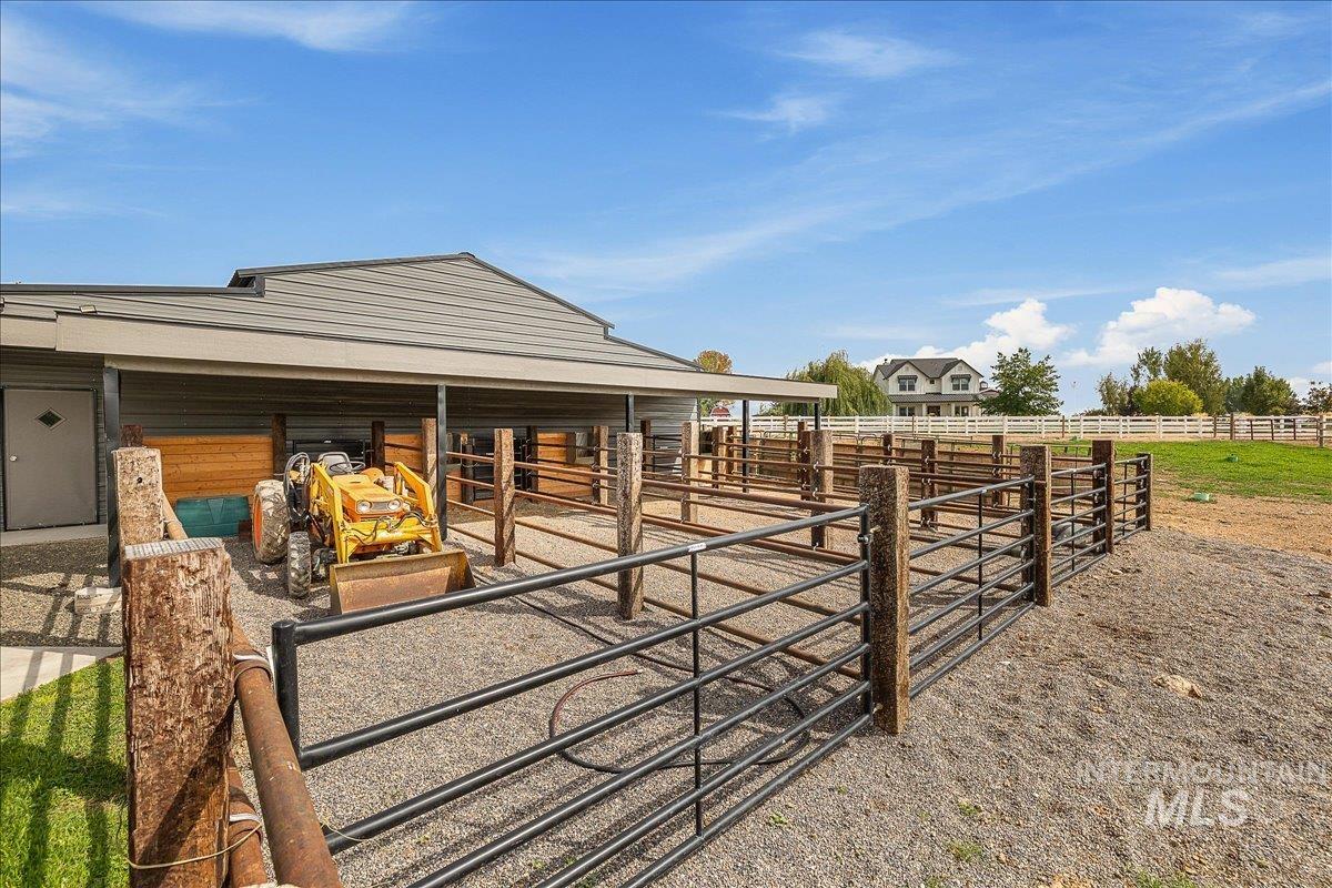 24301 Wanda Way Middleton, ID 83644 - Photo 39 of 50 View of horse barn