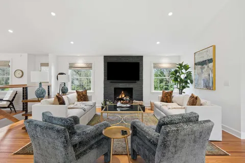 $2,490,000 | 4401 Curtiswood Circle, Nashville, TN 37204