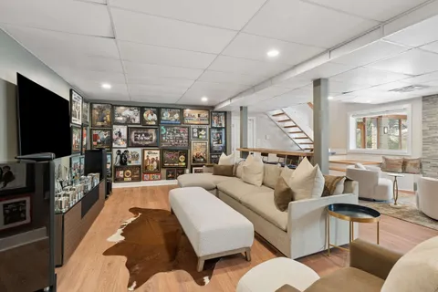 $2,490,000 | 4401 Curtiswood Circle, Nashville, TN 37204