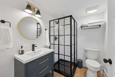 $2,490,000 | 4401 Curtiswood Circle, Nashville, TN 37204