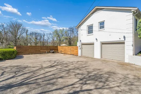 $2,490,000 | 4401 Curtiswood Circle, Nashville, TN 37204