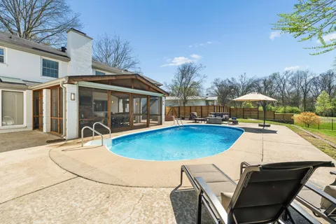 $2,490,000 | 4401 Curtiswood Circle, Nashville, TN 37204
