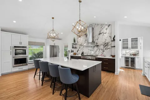 $2,490,000 | 4401 Curtiswood Circle, Nashville, TN 37204