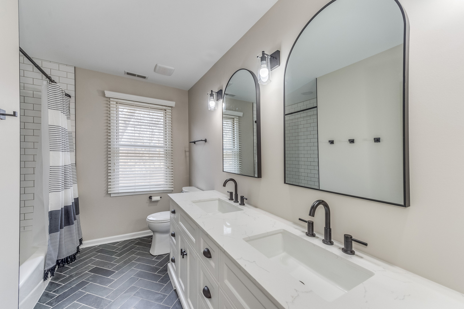 6607 Cobblestone Lane Long Grove, IL 60047 - Photo 28 of 46