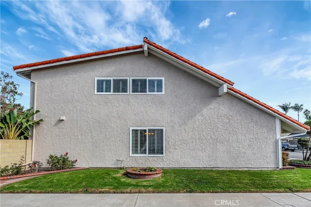$6,500 | 9531 Borba Circle, Huntington Beach, CA 92646