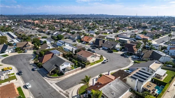$6,150 | 9531 Borba Circle, Huntington Beach, CA 92646