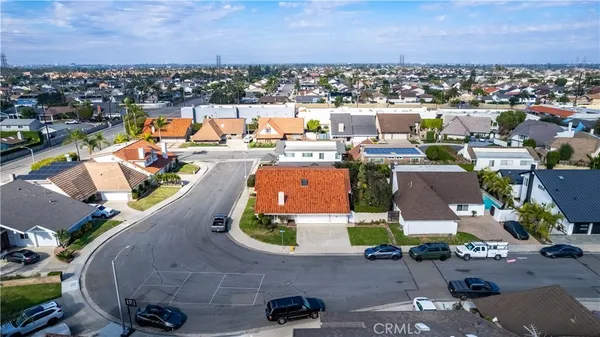 $6,150 | 9531 Borba Circle, Huntington Beach, CA 92646