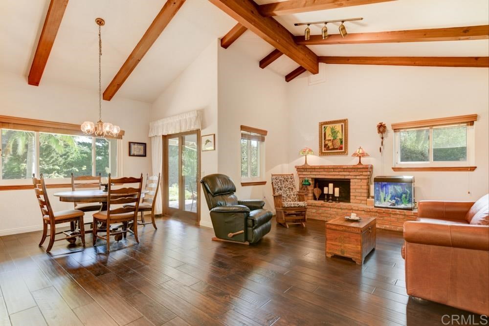 2222 Silver Peak Place Encinitas, CA 92024 - Photo 13 of 32