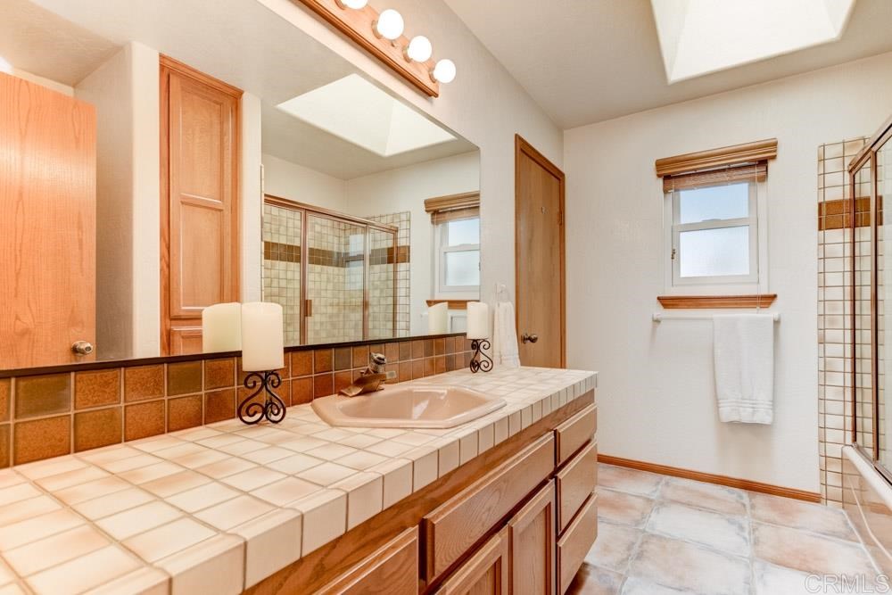 2222 Silver Peak Place Encinitas, CA 92024 - Photo 24 of 32