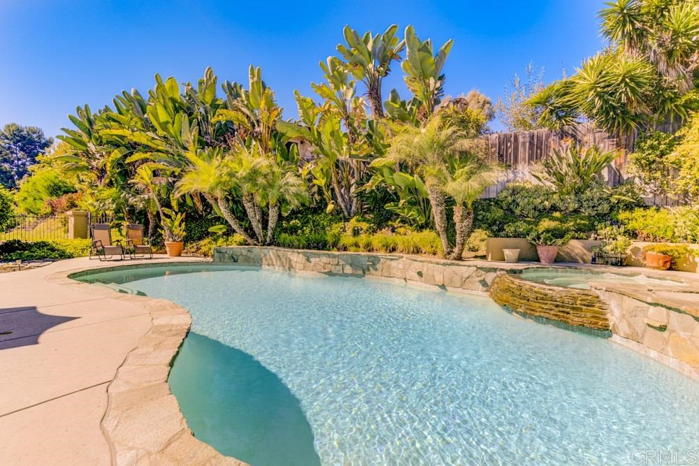 2222 Silver Peak Place Encinitas, CA 92024 - Photo 26 of 32