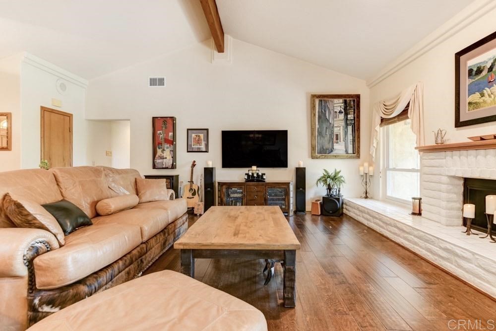 2222 Silver Peak Place Encinitas, CA 92024 - Photo 4 of 32