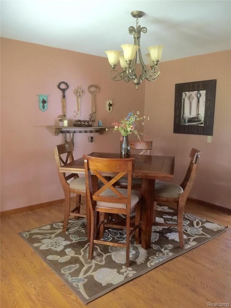 44448 Clay Road Belleville, MI 48111 - Photo 12 of 24 1793_1467892015864.jpeg