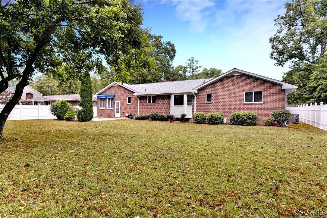507 Meadowfield Road Yorktown, VA 23692 - Photo 16 of 22 Perfect Backdrop for Hosting Family Gatherings