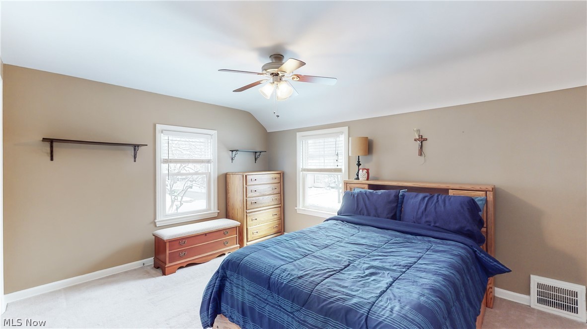 1586 Laclede Road South Euclid, OH 44121 - Photo 19 of 26