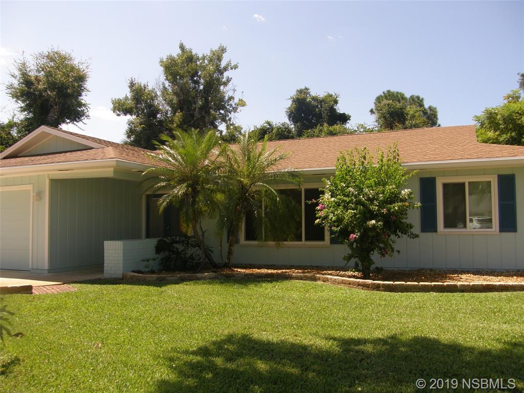 111 Lincoln Road Edgewater, FL 32141 - Photo 4 of 21 Gallery Image 4