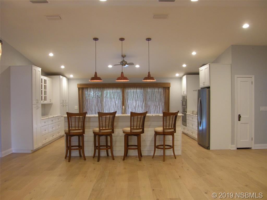 111 Lincoln Road Edgewater, FL 32141 - Photo 5 of 21 Gallery Image 5