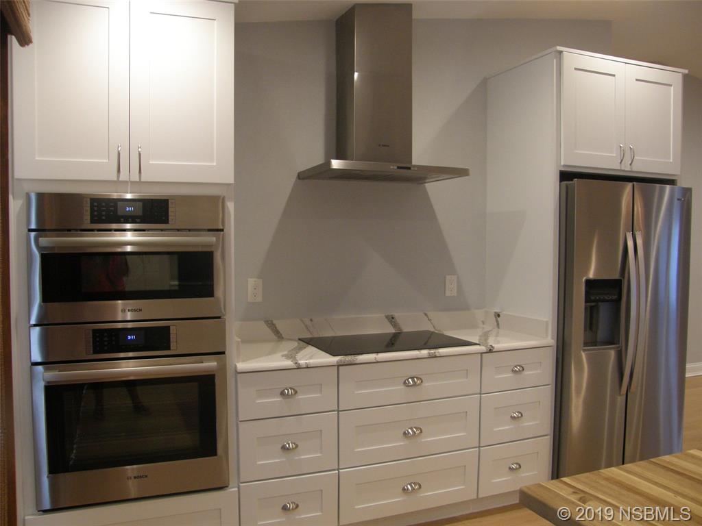 111 Lincoln Road Edgewater, FL 32141 - Photo 7 of 21 Gallery Image 7