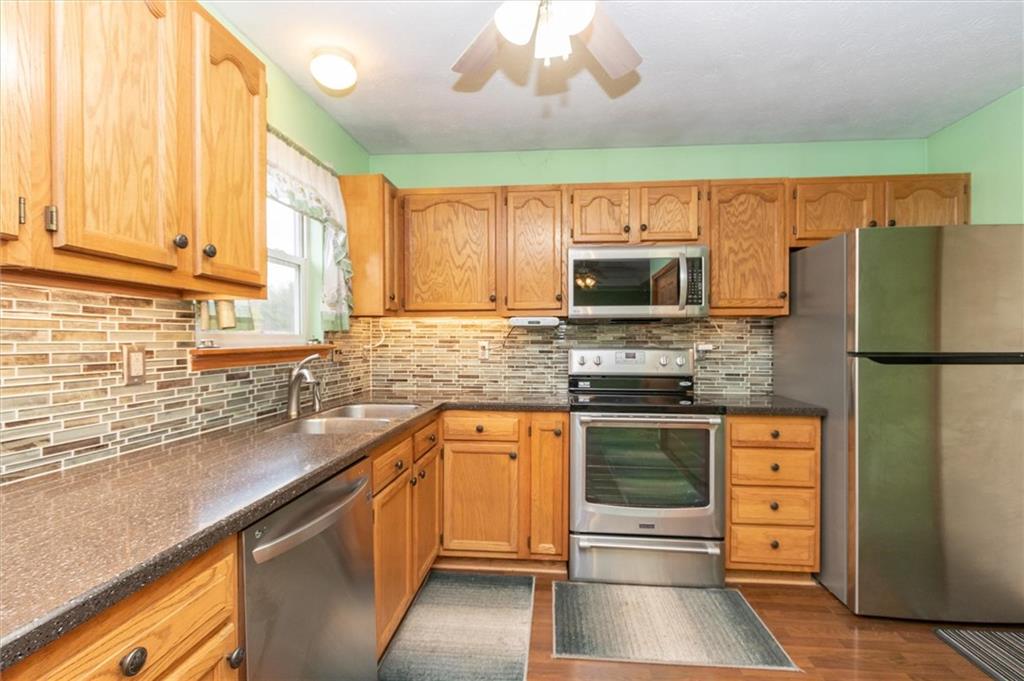 7691 North Kitchen Road Mooresville, IN 46158 - Photo 5 of 18