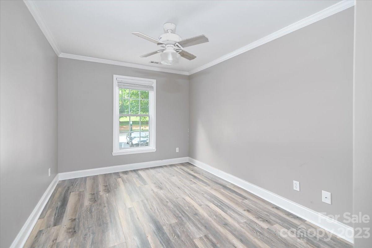 19839 Henderson Road, Unit J Cornelius, NC 28031 - Photo 12 of 31 Gallery Image 12