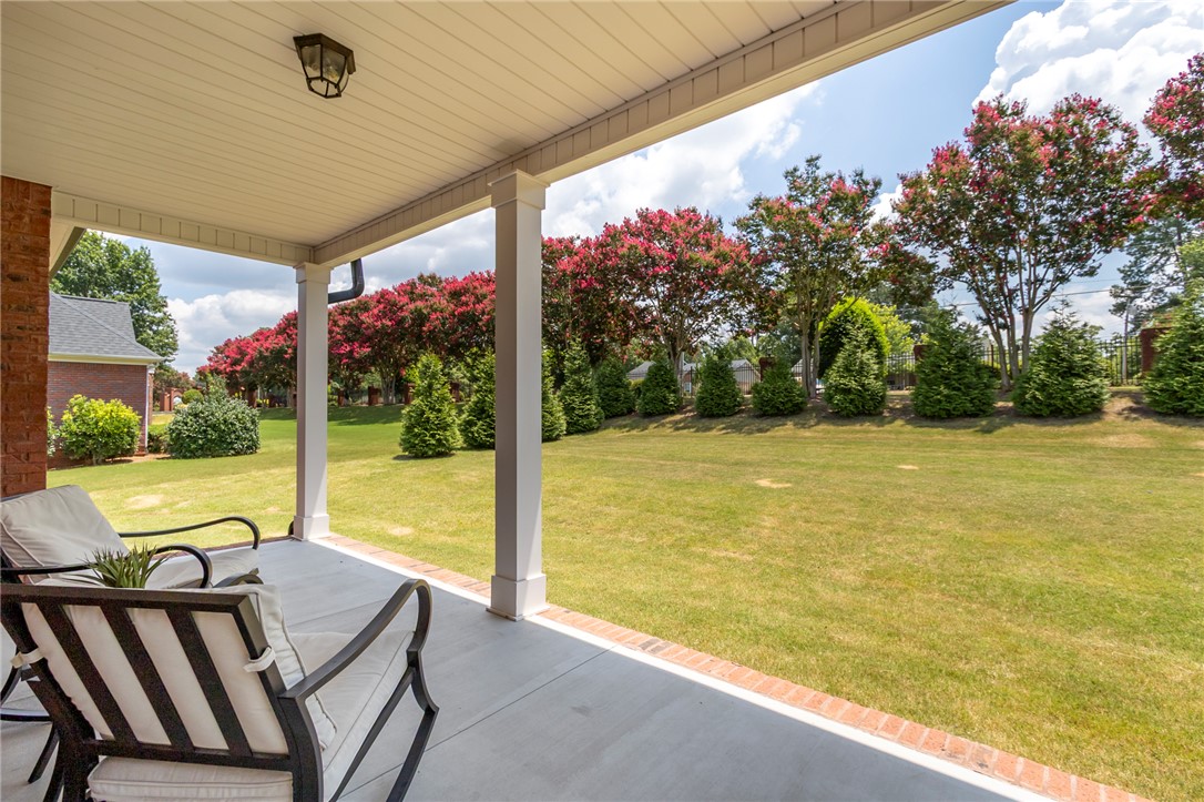 105 Bonaire Point, Unit POINTE Anderson, SC 29621 - Photo 47 of 50 Covered back porch view