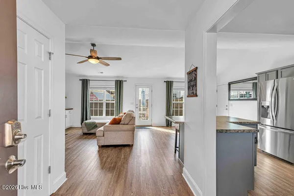 $1,750 | 102 Berlin Court, Richlands, NC 28574