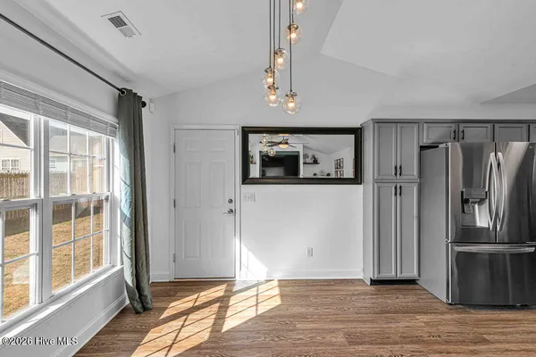 $1,750 | 102 Berlin Court, Richlands, NC 28574