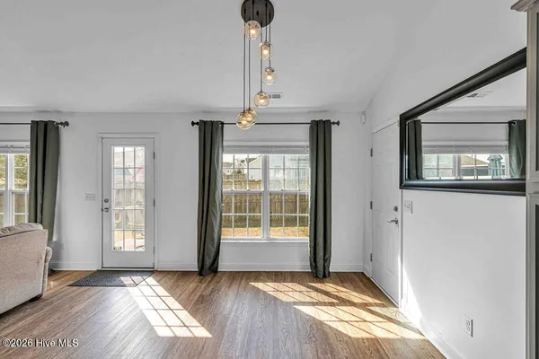 $1,750 | 102 Berlin Court, Richlands, NC 28574