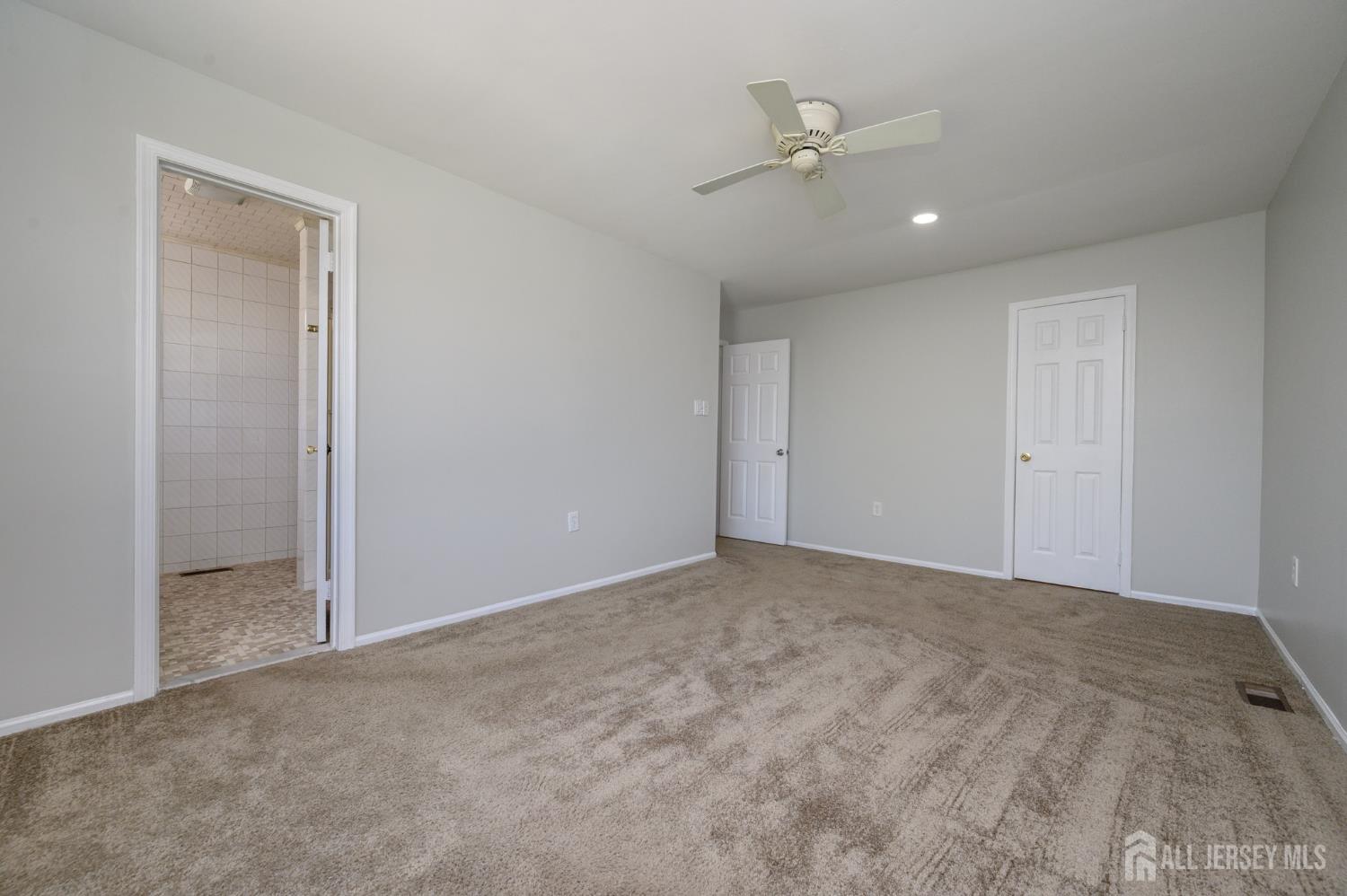 133 Hickory Road Somerset, NJ 08873 - Photo 24 of 45