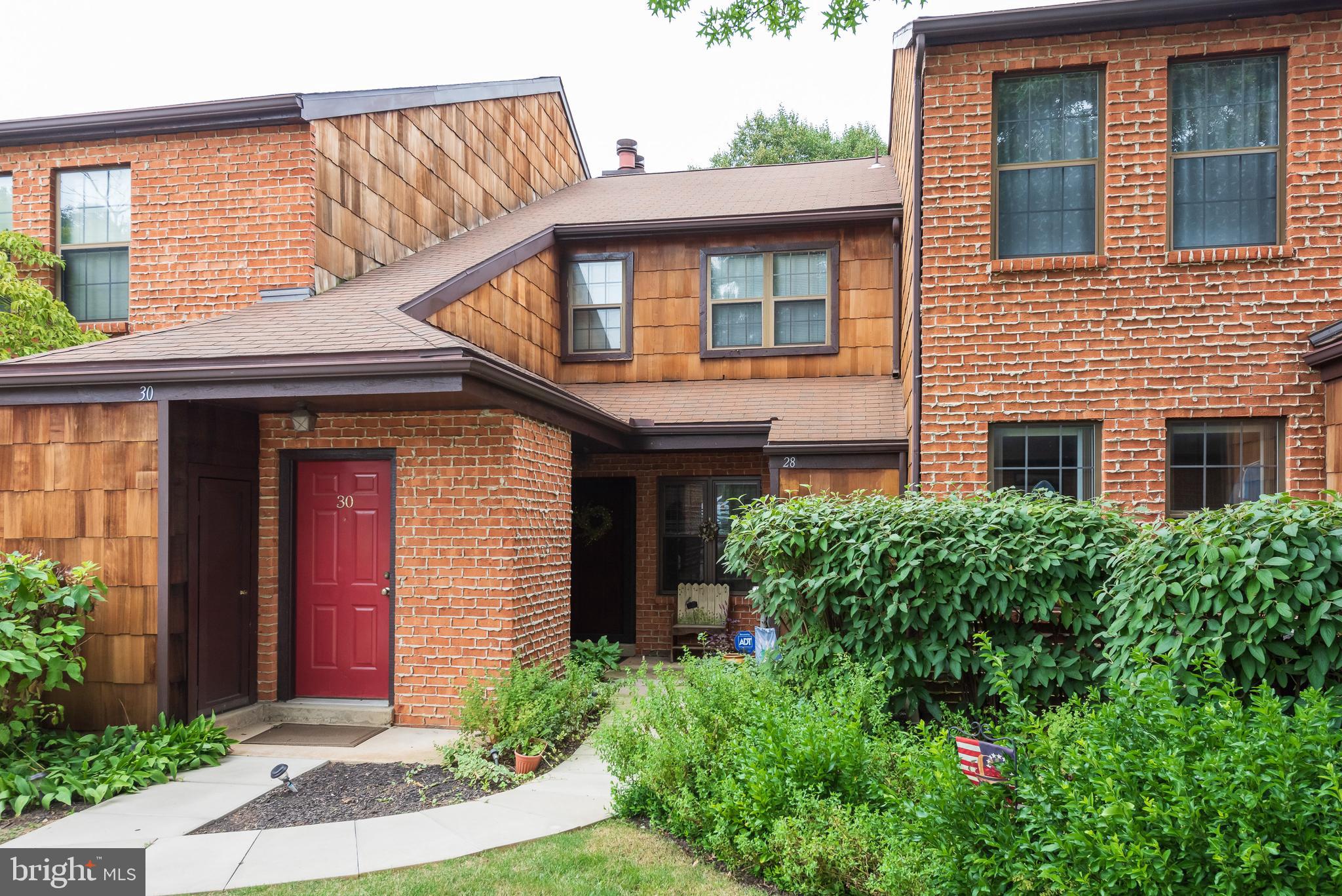 28 Rittenhouse Court Chesterbrook, PA 19087 - Photo 1 of 17