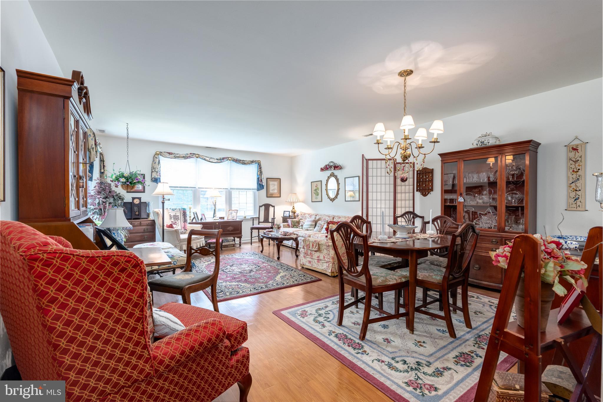 28 Rittenhouse Court Chesterbrook, PA 19087 - Photo 3 of 17
