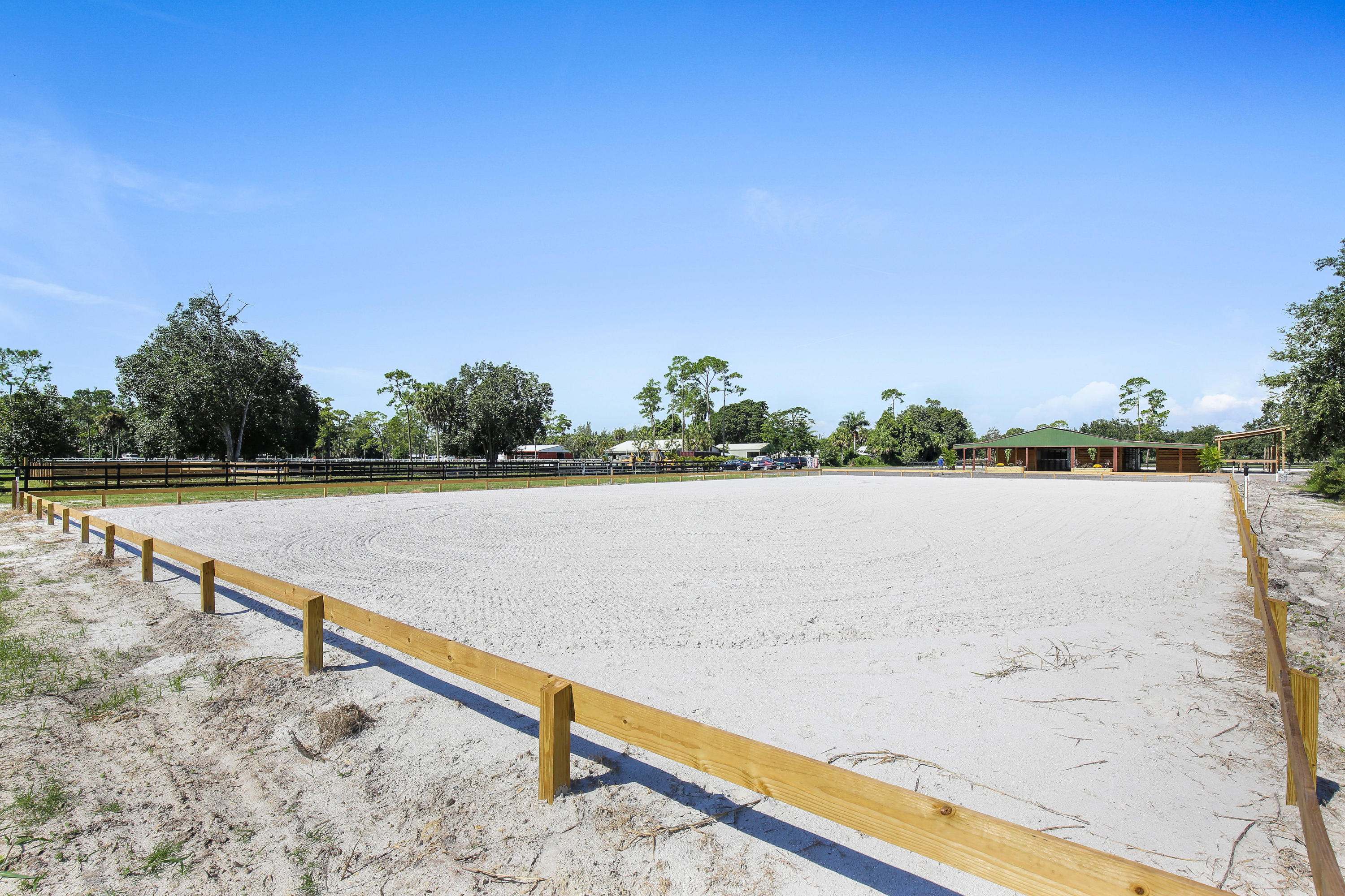 1462 F Road Loxahatchee, FL 33470 - Photo 13 of 17 IRRIGATED 80'X140' ARENA
