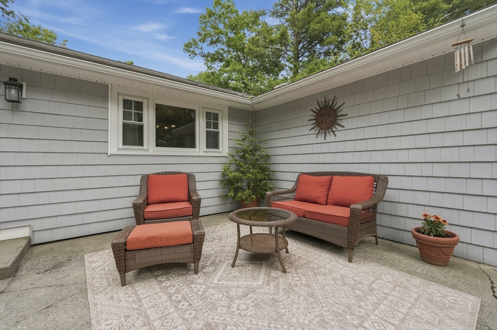 62 Putnam Road Holden, MA 01520 - Photo 22 of 32