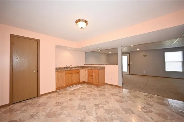 $335,000 | 5005 University Avenue, St. Joseph, MO 64503