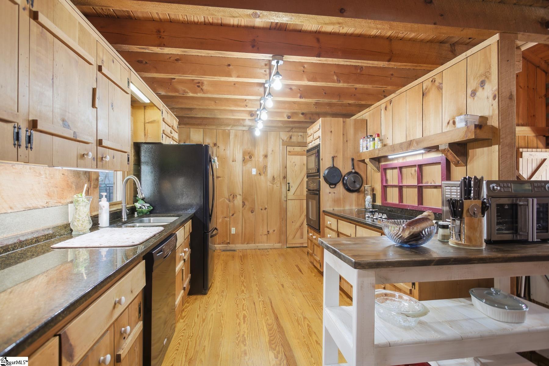 1602 Klugh Road Abbeville, SC 29620 - Photo 5 of 45 Gallery Image 5