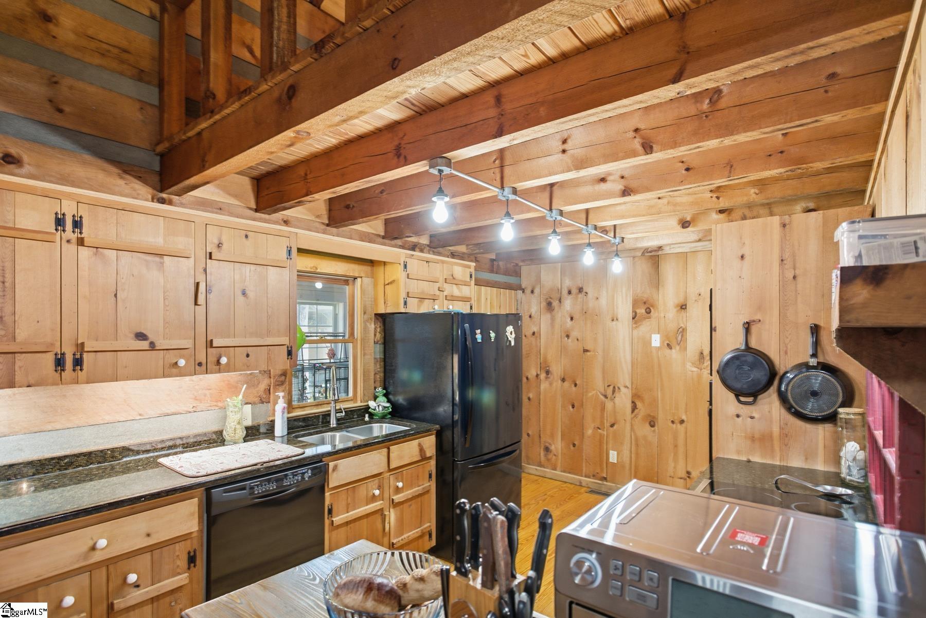1602 Klugh Road Abbeville, SC 29620 - Photo 7 of 45 Gallery Image 7