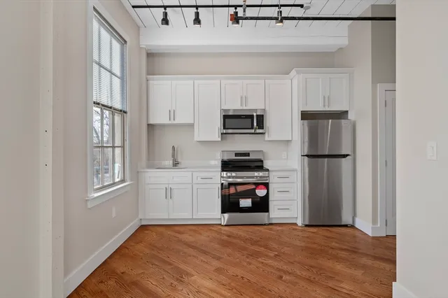 $1,500 | 34 Tremaine Street, Unit 6, Leominster, MA 01453