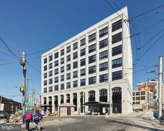 $1,995 | 945 Frankford Avenue, Unit 208, Philadelphia, PA 19125